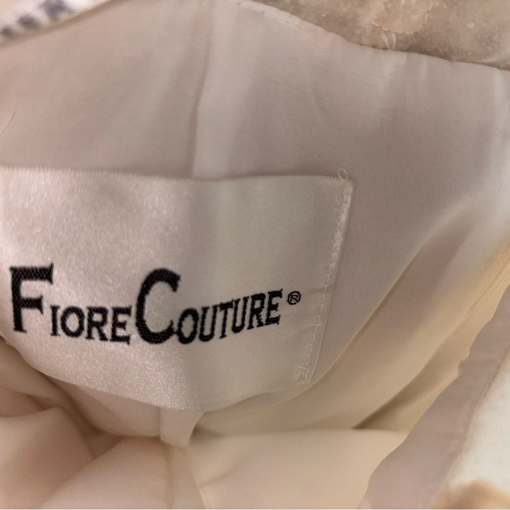 NWT Ivory Wedding Dress - Picture 5 of 5